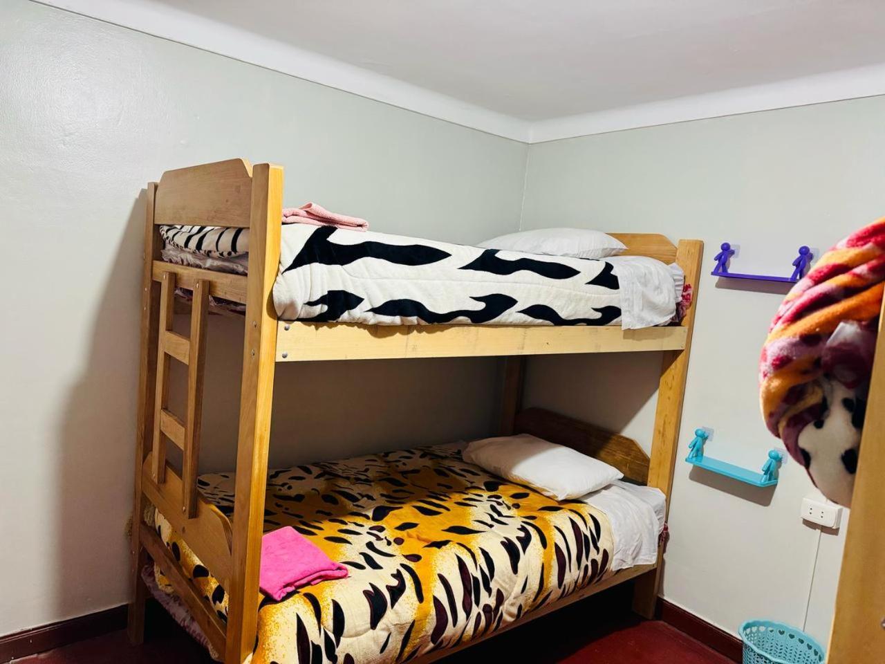 Ukumari Hostel Куско Екстер'єр фото