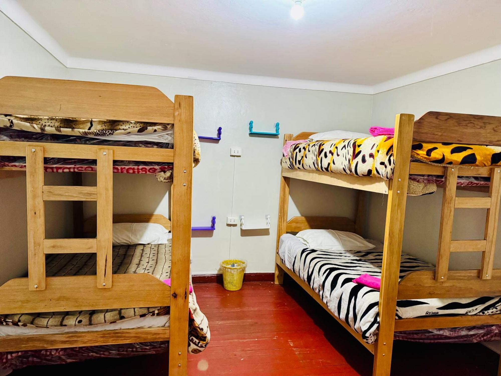 Ukumari Hostel Куско Екстер'єр фото
