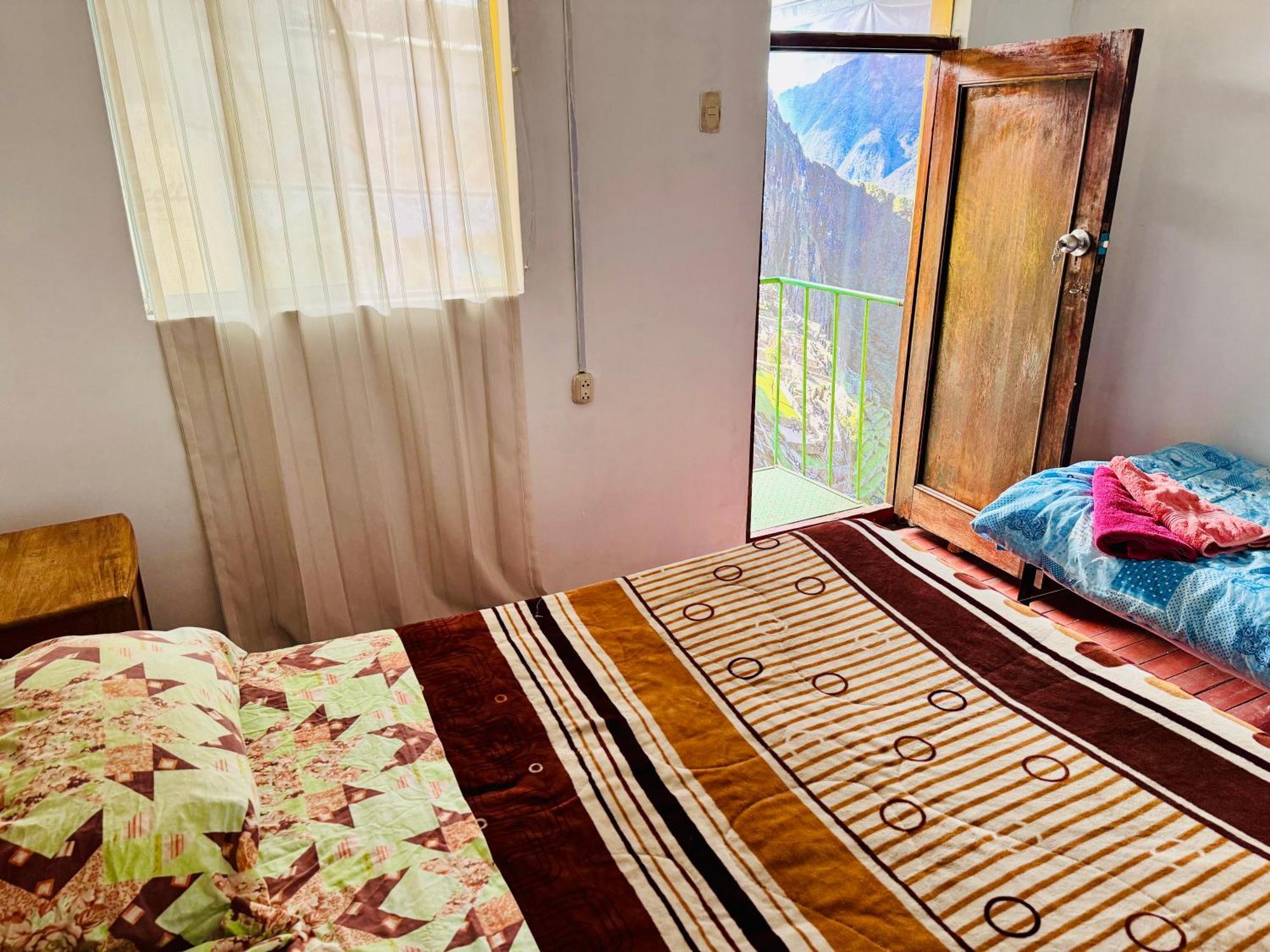 Ukumari Hostel Куско Екстер'єр фото