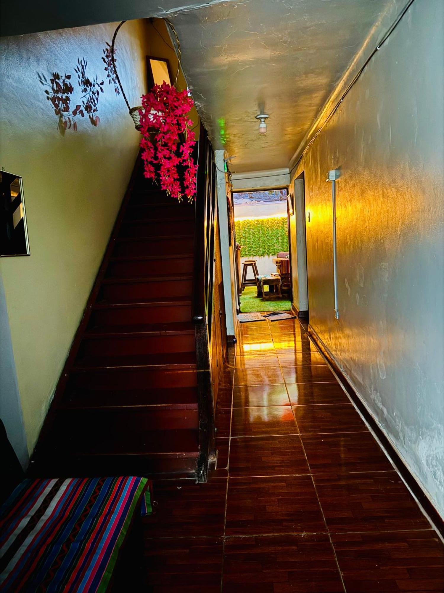 Ukumari Hostel Куско Екстер'єр фото
